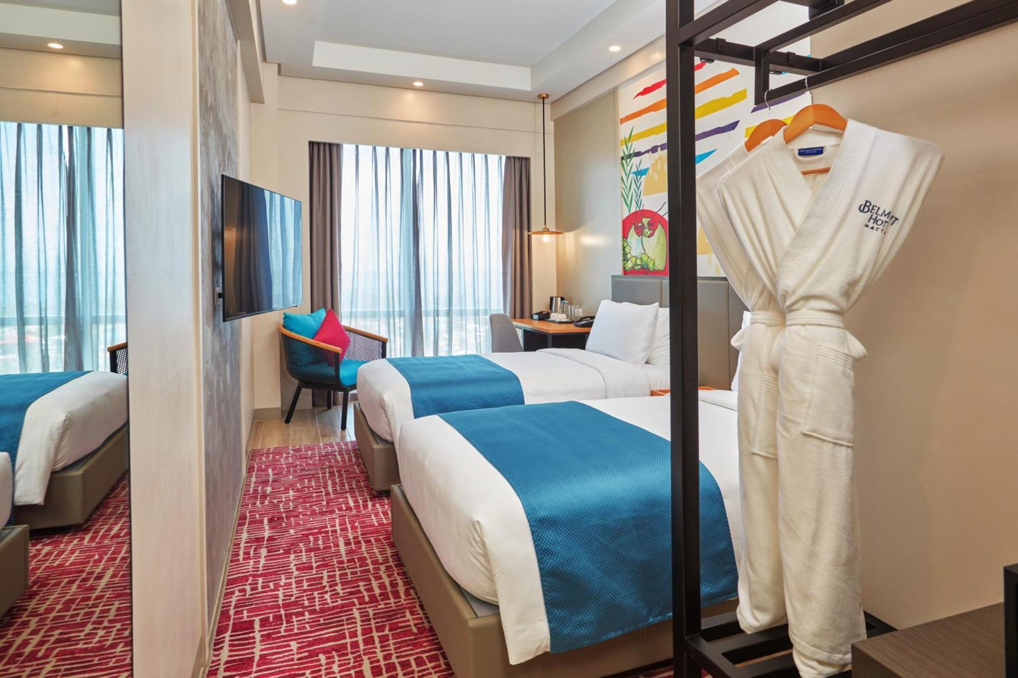 Belmont Hotel Mactan Lapu-Lapu City Exterior photo