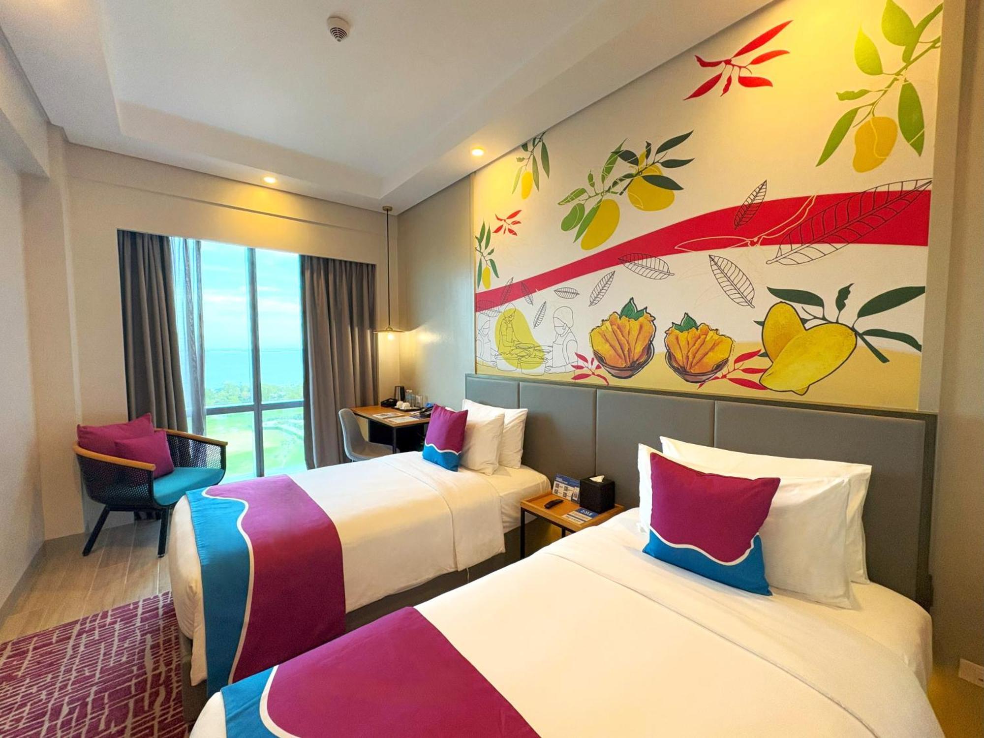 Belmont Hotel Mactan Lapu-Lapu City Exterior photo
